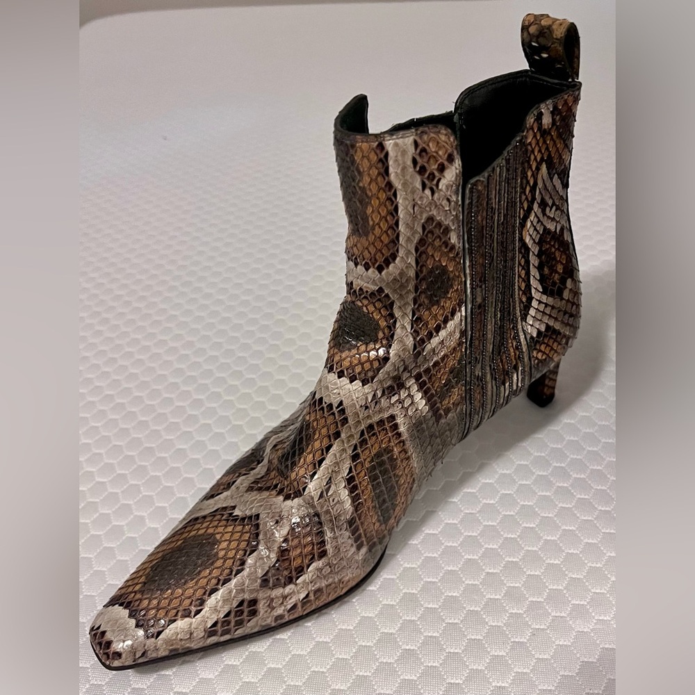 Brunello Cucinelli ($2295) Women’s Python Beaded … - image 2